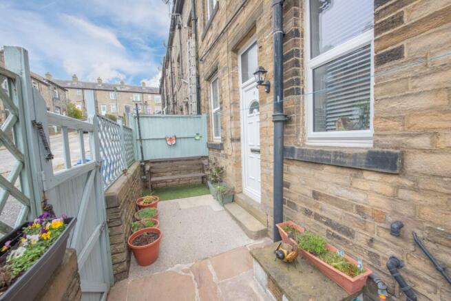 2 bed Terraced for sale Image 11