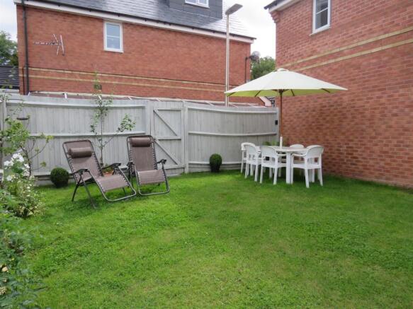 Photo 11
