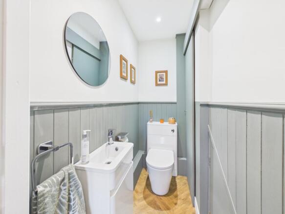 3 bed Semi-Detached for sale Image 10
