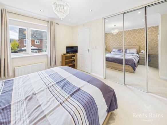 3 bed Detached for sale Image 10