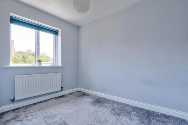 2 bed Semi-Detached for sale Image 12