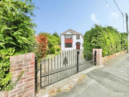 Lower Road, Hextable, Swanley, Kent, BR8