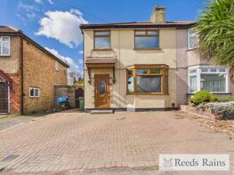 84, Upper Rainham Road, Hornchurch RM12 4BZ