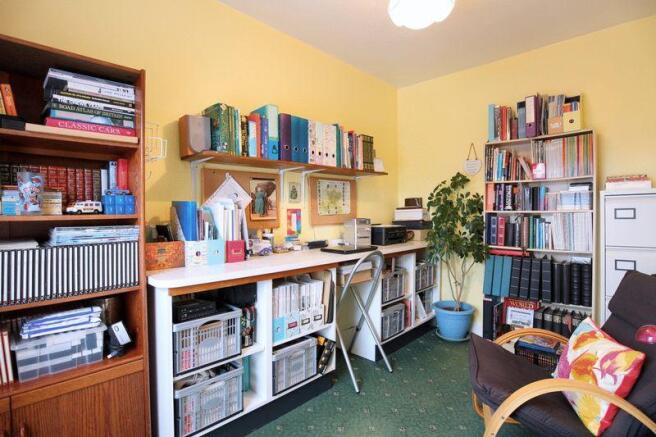 Photo 10
