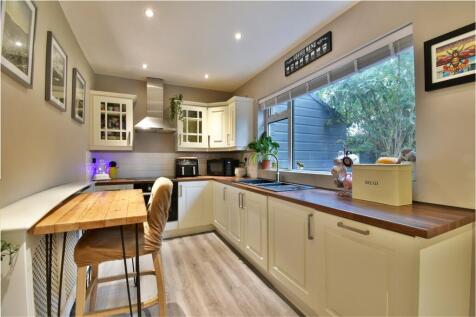 Meadow Lane, Denton, Tameside, M34