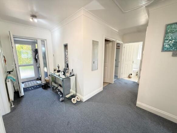 Walton Road, Walton-on-the-naze photo 5