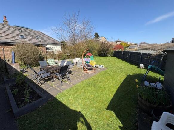 2 bed Detached Bungalow for sale Image 10