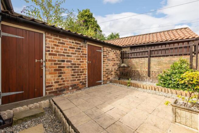 2 bed Character Property for sale Image 4