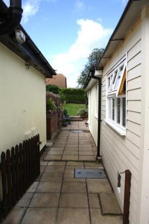 Photo 20