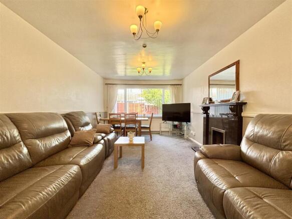 3 bed Detached for sale Image 7