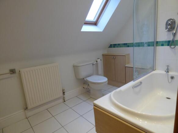 bathroom  (1)