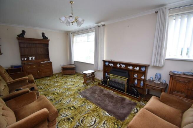 Living Room.JPG