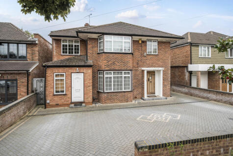Cedar Drive, Pinner