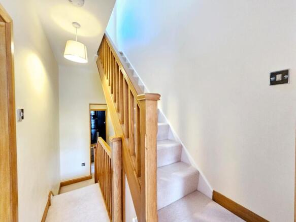 4 bed Terraced for sale Image 11