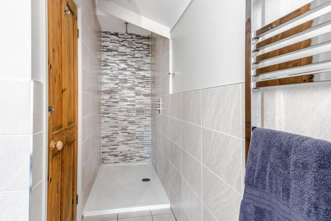 bathroom2