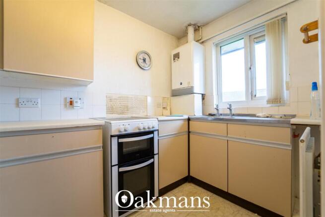 Frankley Beeches Road, Birmingham, B31 photo 2
