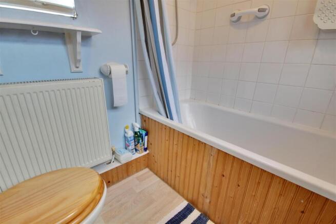 2 bed Terraced for sale Image 6