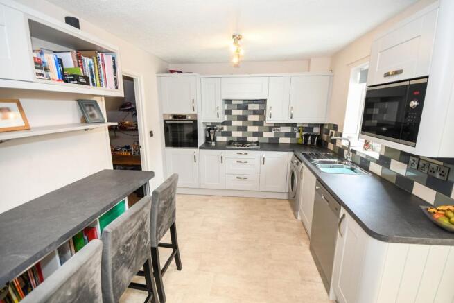 Kitchen/breakfast ro