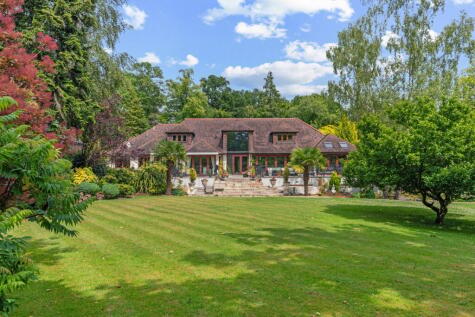 Dennis Lane, Stanmore, HA7