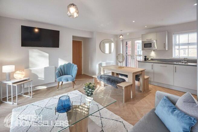 2 bed Apartment for sale Image 5