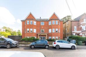 Flat 9, 18, Pathfield Road, London SW16 5NU