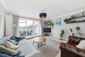 354, Wood Vale, London SE23 3DY
