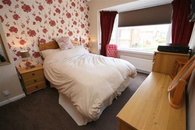 FRONT DOUBLE BEDROOM ONE