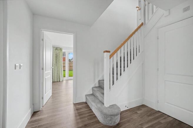 4 bed Detached for sale Image 10