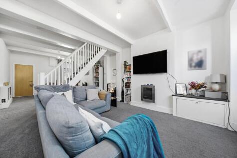 Hapton Road, Padiham, Burnley, BB12