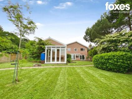 Heath Close, Colehill, Wimborne, Dorset, BH21 2LP