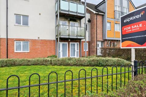 John Hunt Drive, Basingstoke, RG24
