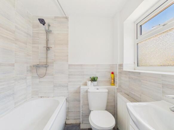 2 bed Terraced for sale Image 4