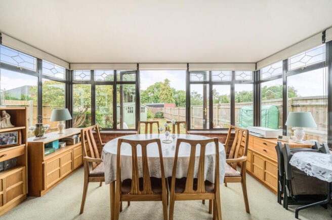 1324677-5-687675a...