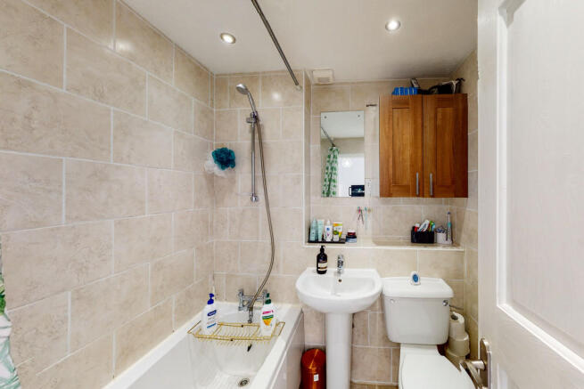 Photo 10