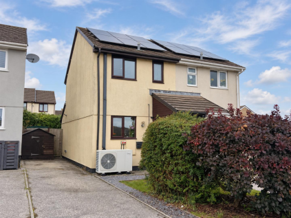 Douglas Close, Roche, St. Austell