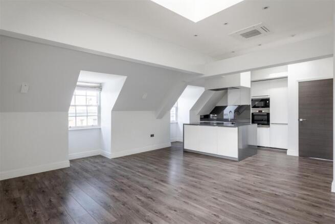 Kew Bridge Road-22.jpg