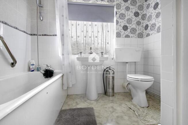 Photo 14