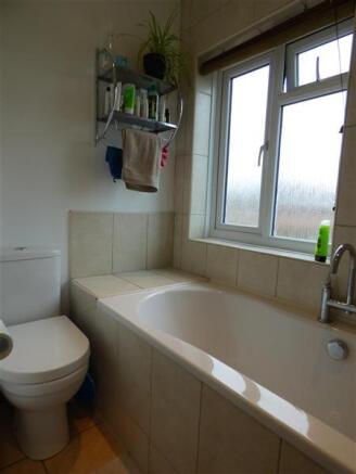 BATHROOM VIEW 2