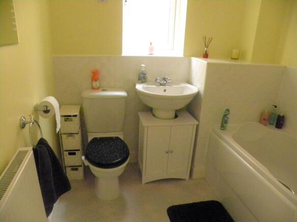 Photo 10