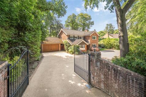 Upper Chobham Road, Camberley, Surrey, GU15