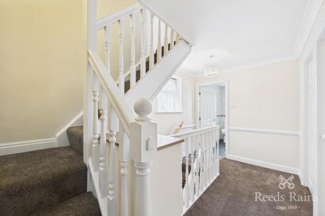 3 bed Semi-Detached for sale Image 10