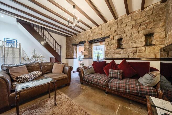 3 bed Terraced for sale Image 3
