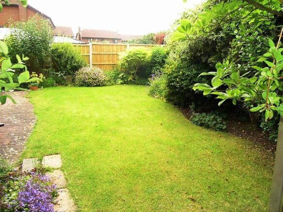 garden 3