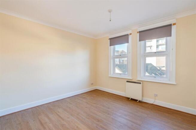 Flat B 291823 (12).jpg