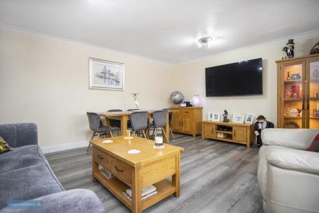 Sitting/Dining Room