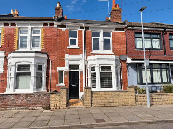 3-bed terraced on Bonchurch Road, Southsea, PO4, £280,000