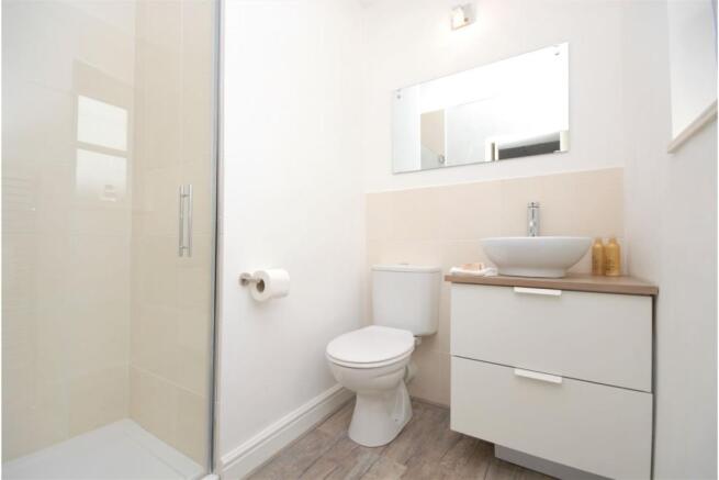 Master En-suite