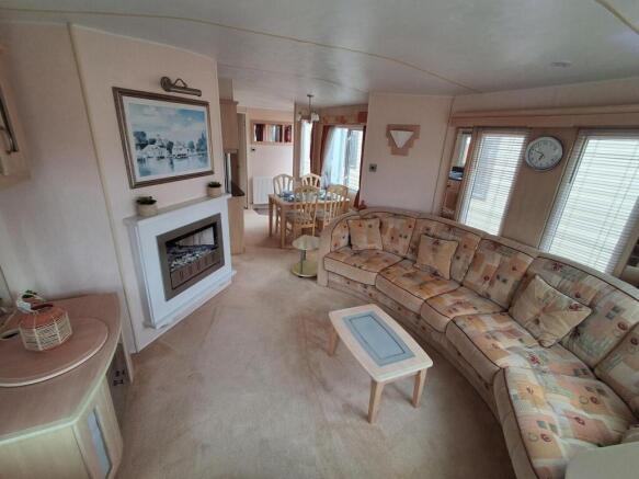Coopers Beach Holiday Park, Church Lane East Mersea, Colchester, Essex, CO5 8TN photo 2