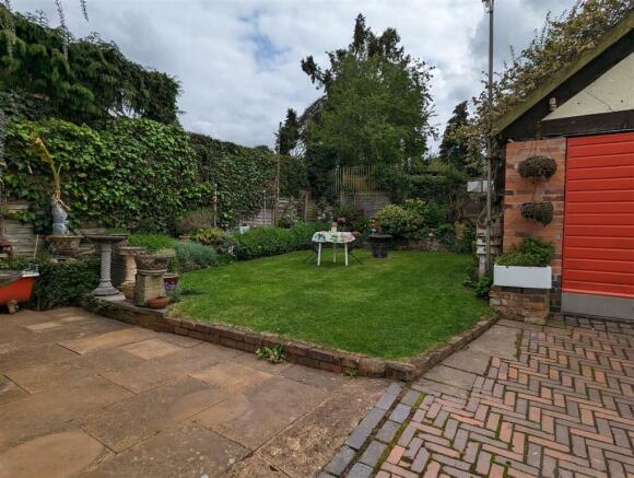 garden3.jpg