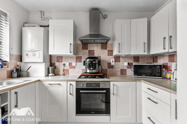CoalportClose_6.jpg